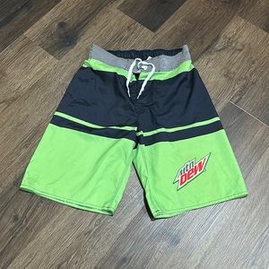Men’s swimming trunks size 32-34